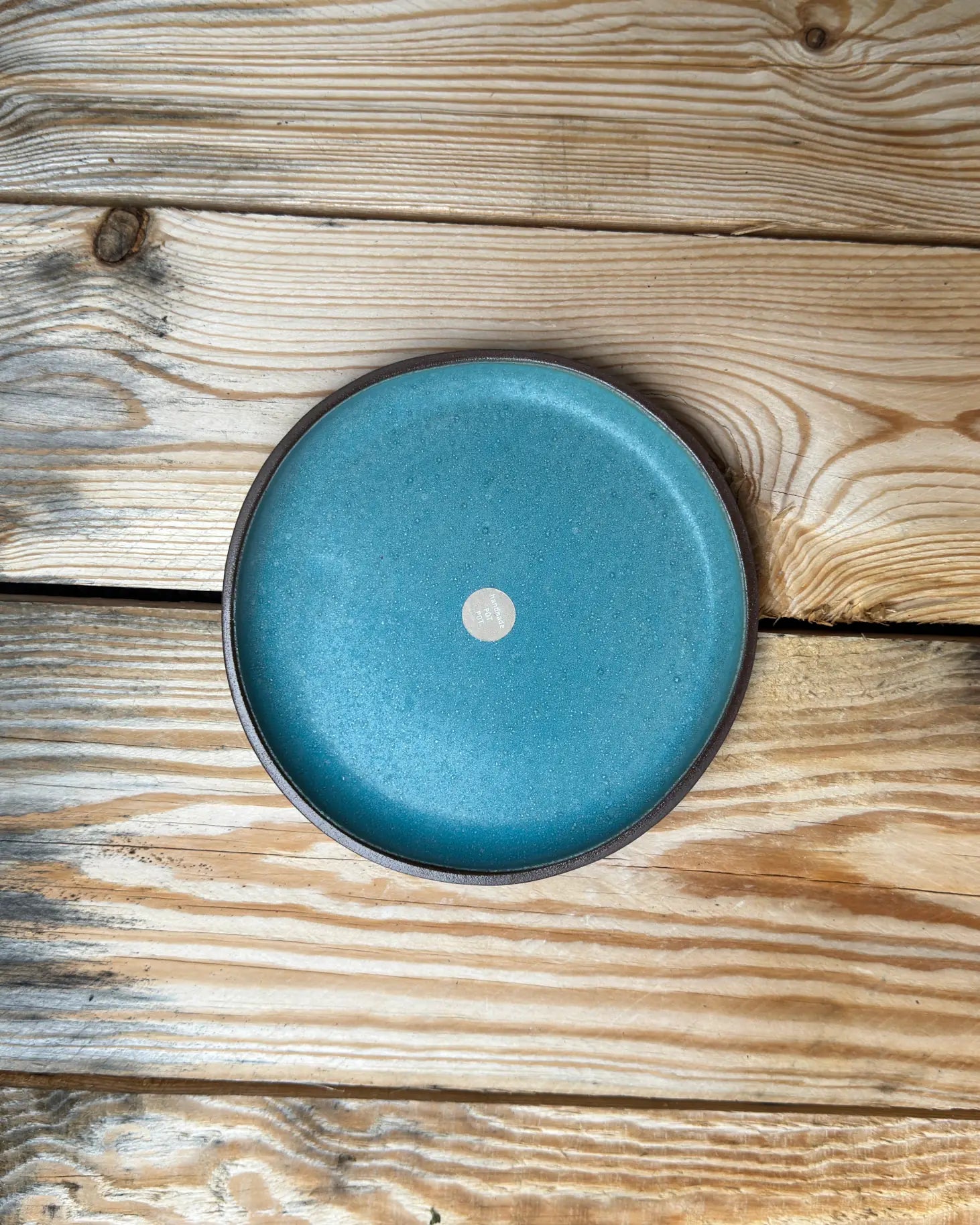 Talerze ceramiczne Pot Pot – esencja rzemiosła i designu